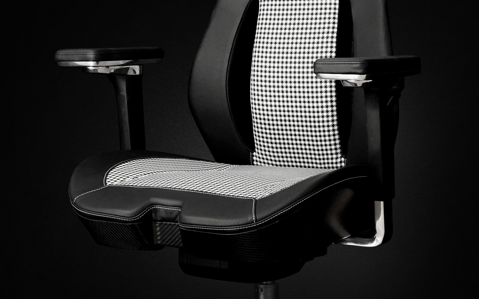 Fiberseats One Classic Racing Edition Gesamtansicht von vorn
